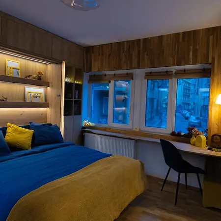 Tango - Center * Βουκουρέστι